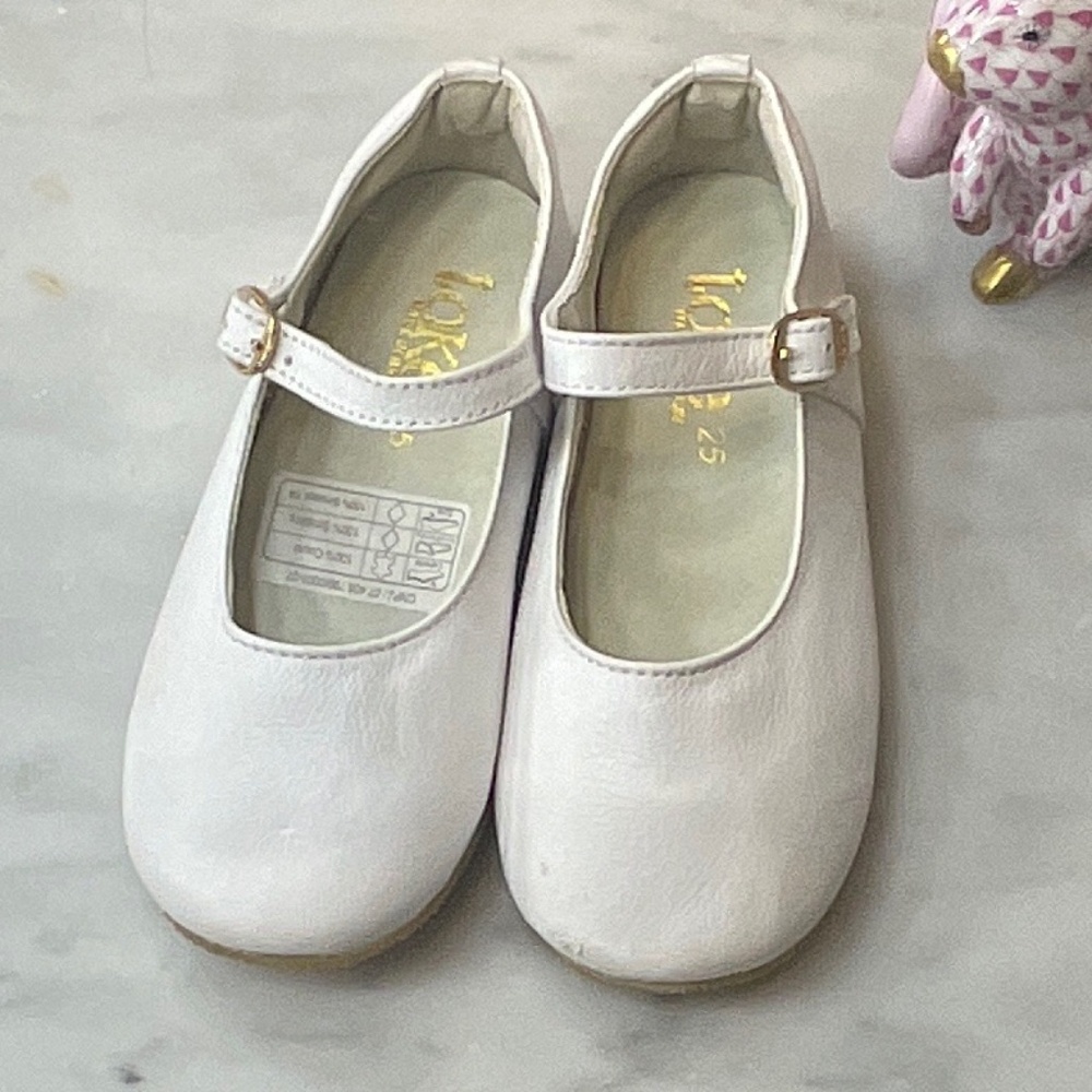 White Leather Toke Mary Jane Shoes Size EU25/8.5 Toddler